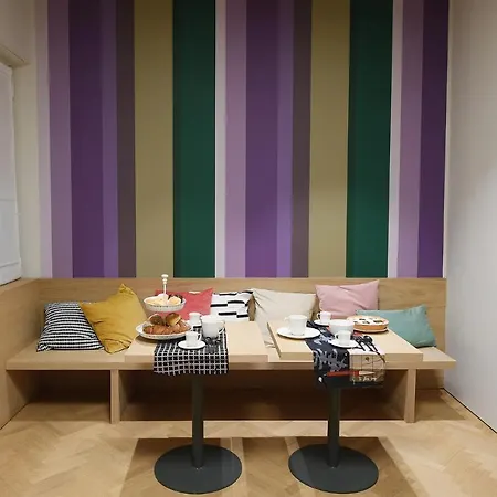 La Casa Sugli Archi Bed & Breakfast