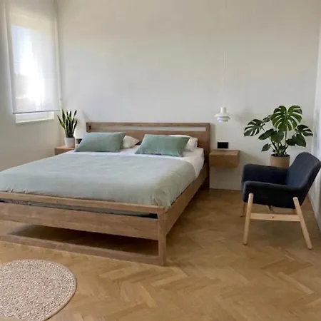 La Casa Sugli Archi Bed & Breakfast