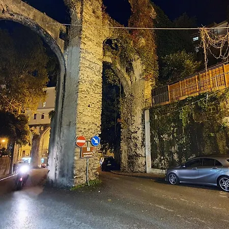 La Casa Sugli Archi Bed & Breakfast