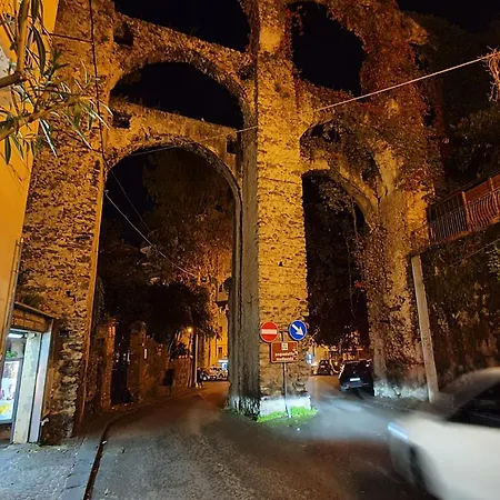 La Casa Sugli Archi * Salerno
